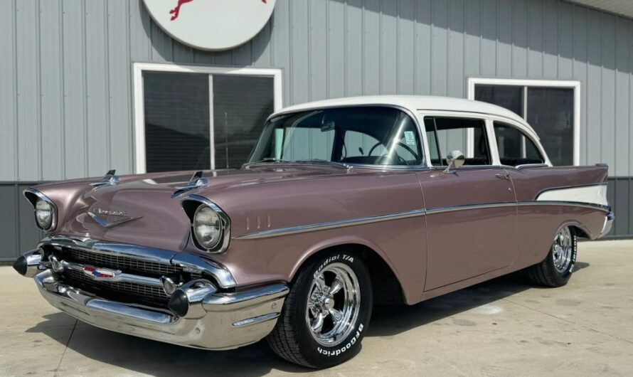 1957 CHEVROLET 210