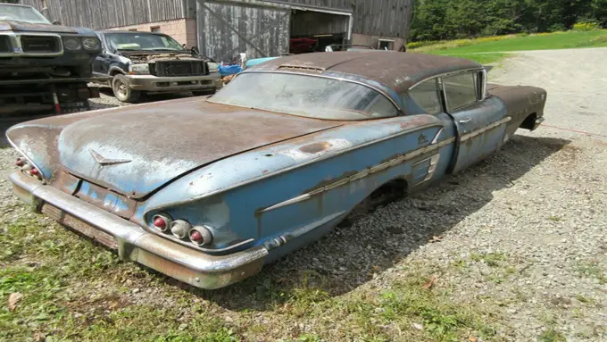 1958 Chevrolet Impala: Unleash the Vintage Beauty – A Restoration Project Worth the Challenge!