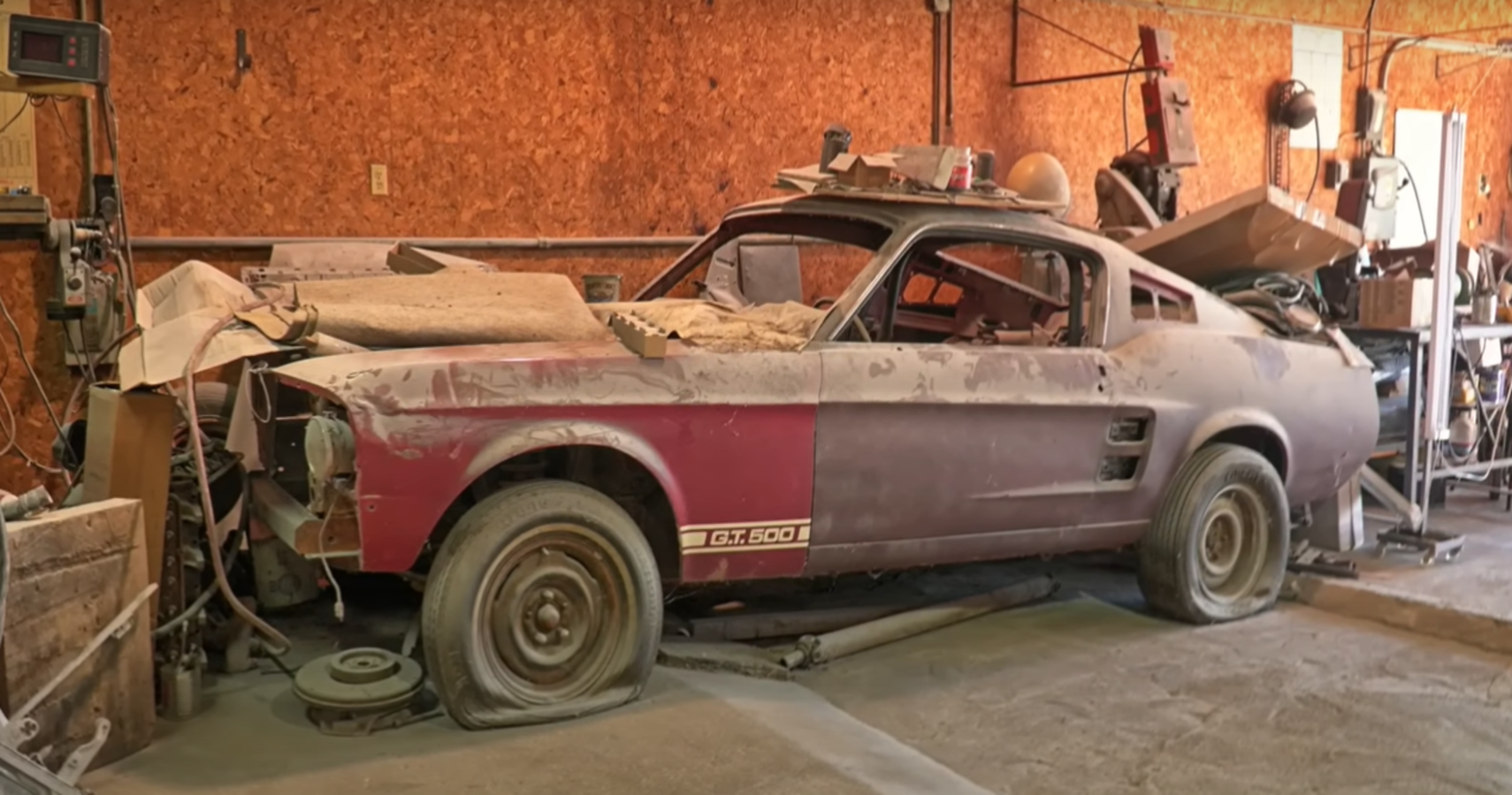 1967 Shelby GT500 Barn Find