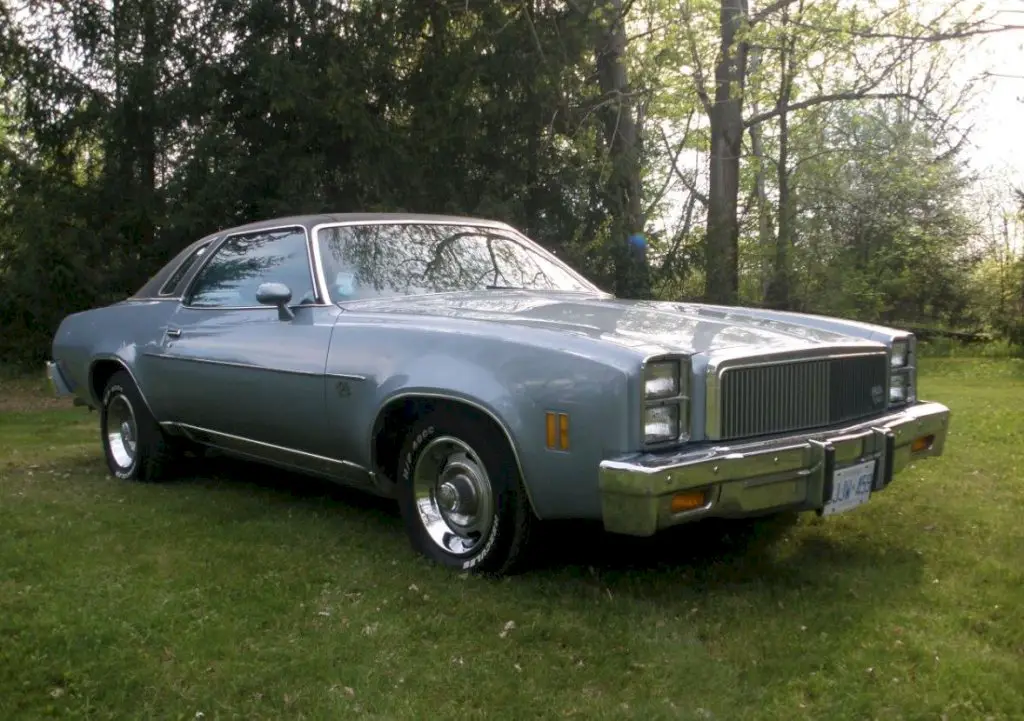 Mark was smitten, not just with Jennifer, but also with the car that seemed to embody everything he loved about classic automobiles.