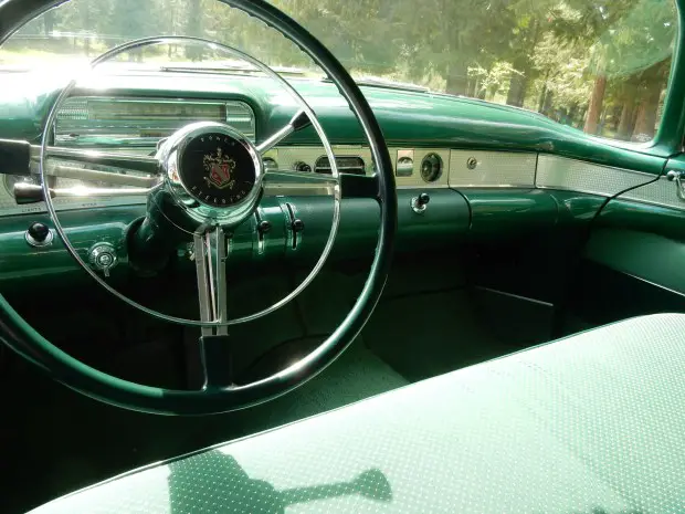 1954 Buick Roadmaster Riviera 2-door hardtop