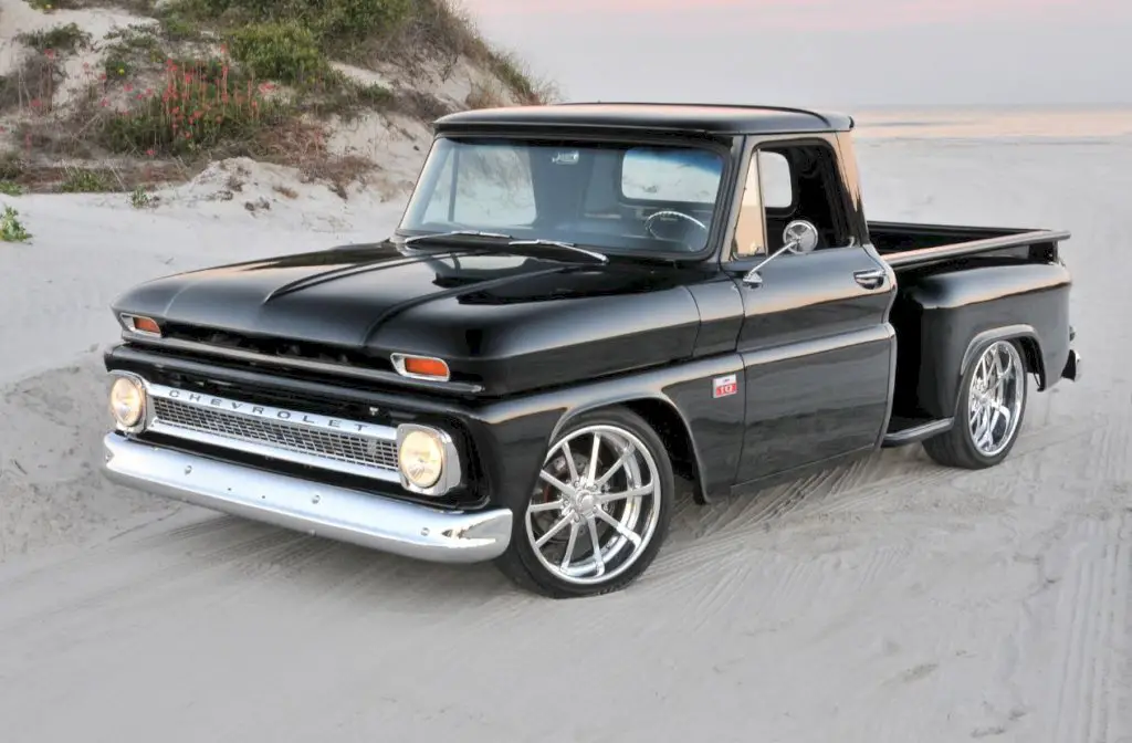  The 1960-1966 Chevrolet trucks are a popular choice for customizers, hot-rodders, and restorers alike. 