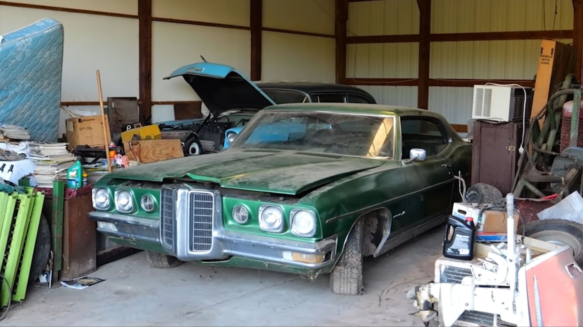 Barn Find Pontiac Bonneville On The Move